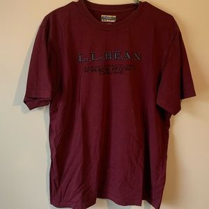 Men’s medium ll bean L.L. Bean t shirt maroon